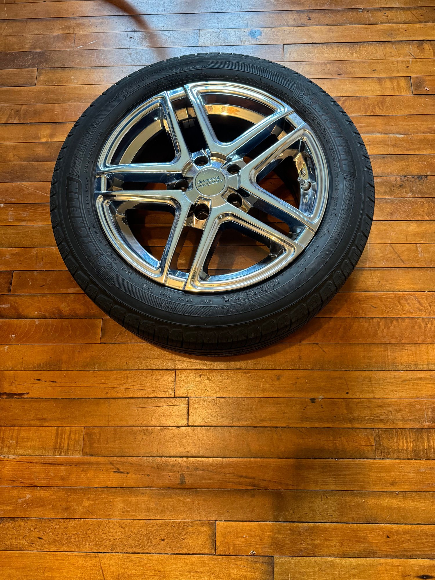 Wheels and Tires/Axles - American Racing wheels - Used - 2006 to 2015 Honda Civic - Davenport, IA 52806, United States