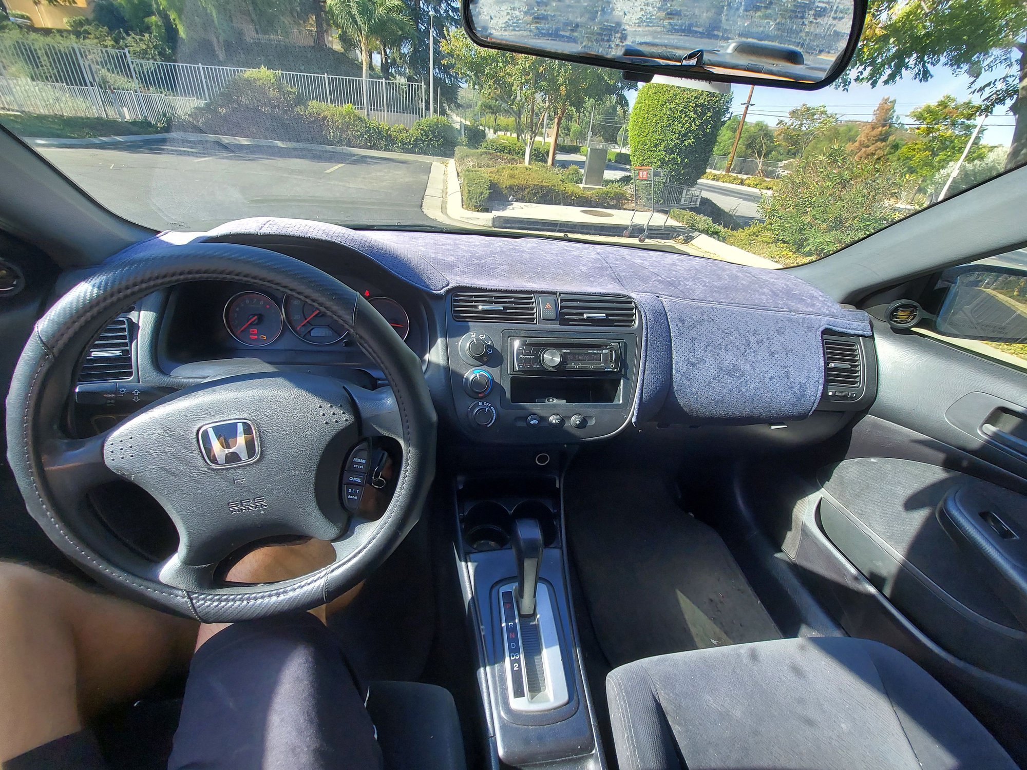 2003 Honda Civic - Honda Civic 2003 LX - Used - VIN 1HGEM22653L032440 - 252,377 Miles - 4 cyl - 2WD - Automatic - Coupe - Silver - Newhall, CA 91321, United States