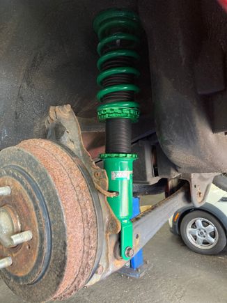 Rear coilover length adjusted to 18” from top of spring to absolute bottom of assembly