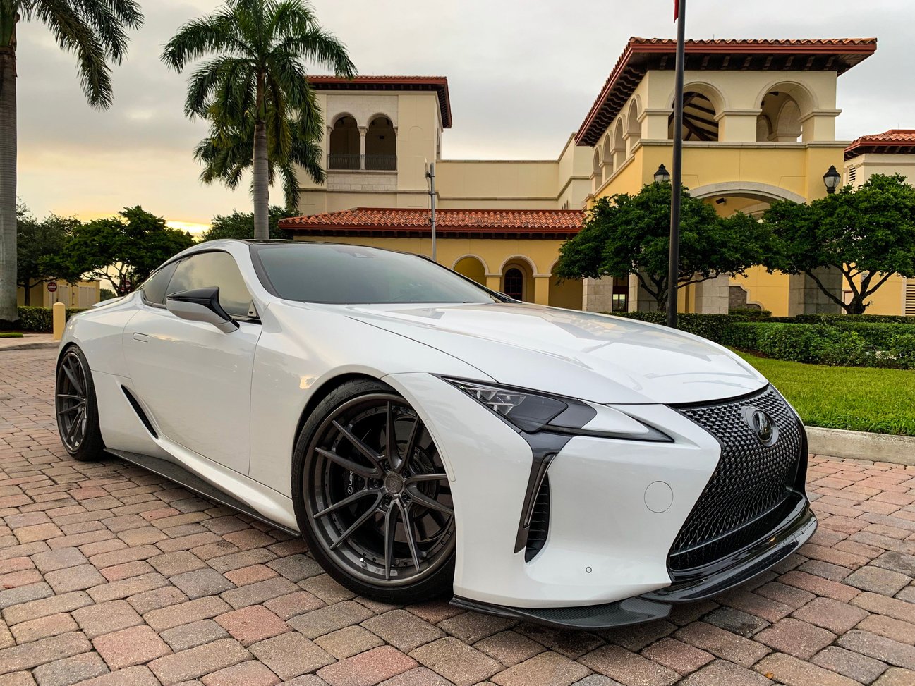 Lexus LC500  LC500h Wheel Fitment Guide