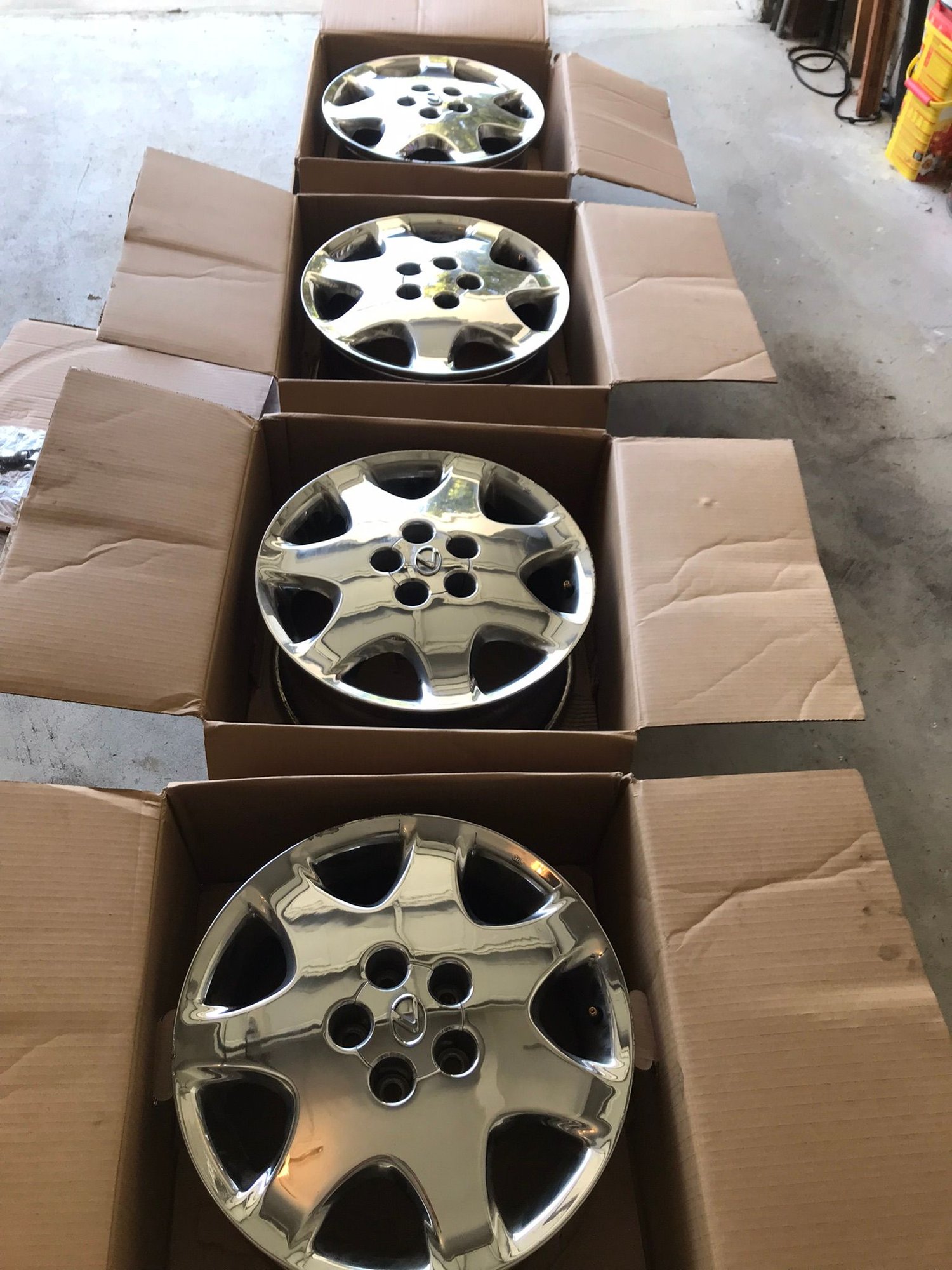 Wheels and Tires/Axles - 7spoke chrome 17" OEM LS430 wheels - Used - 2001 to 2006 Lexus LS430 - Fairfield, CA 94534, United States