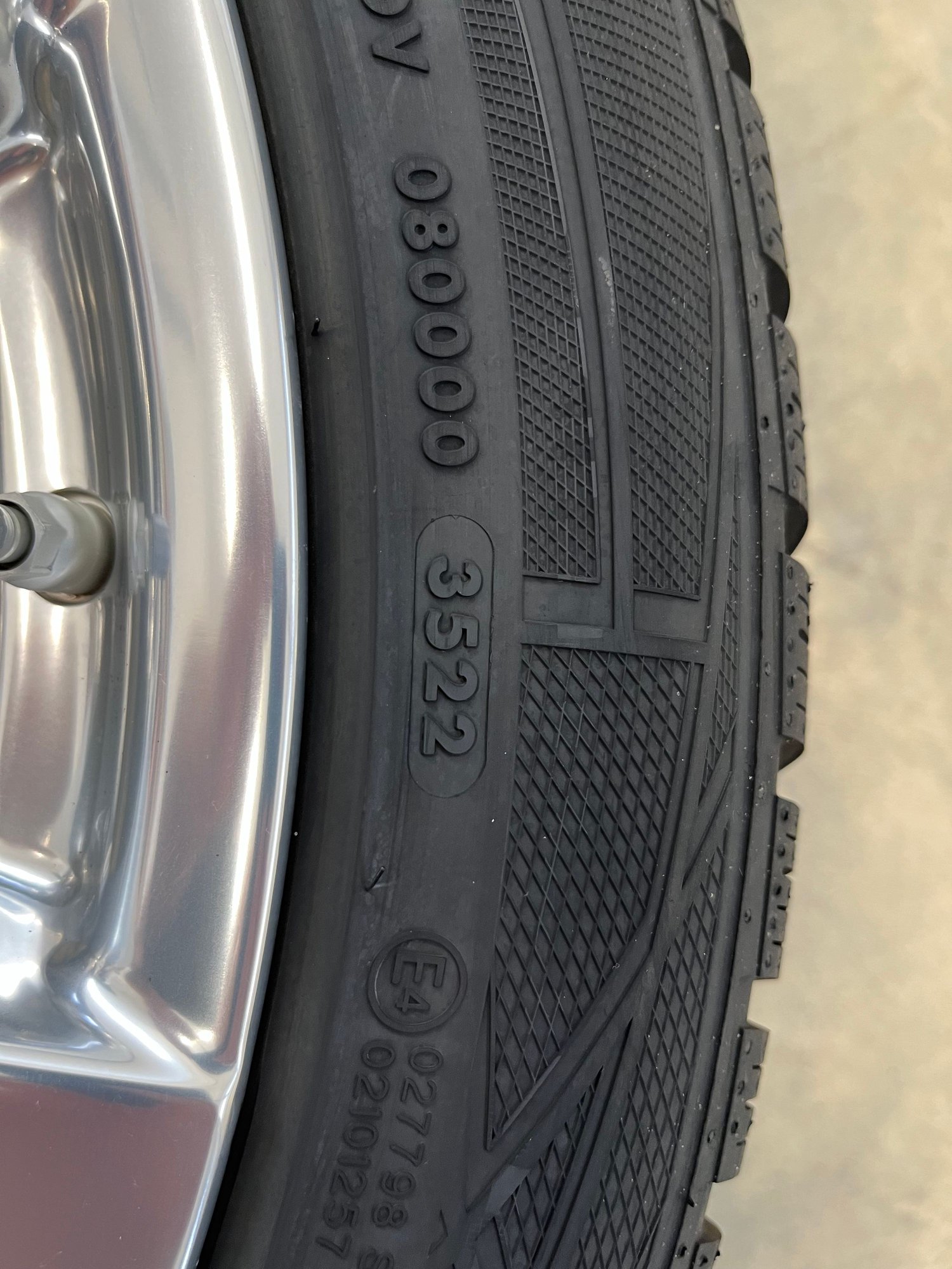 Wheels and Tires/Axles - Used LC 500 Winter Wheel/Tire/TPMS Set For Sale - Used - All Years  All Models - Platte City, MO 64079, United States