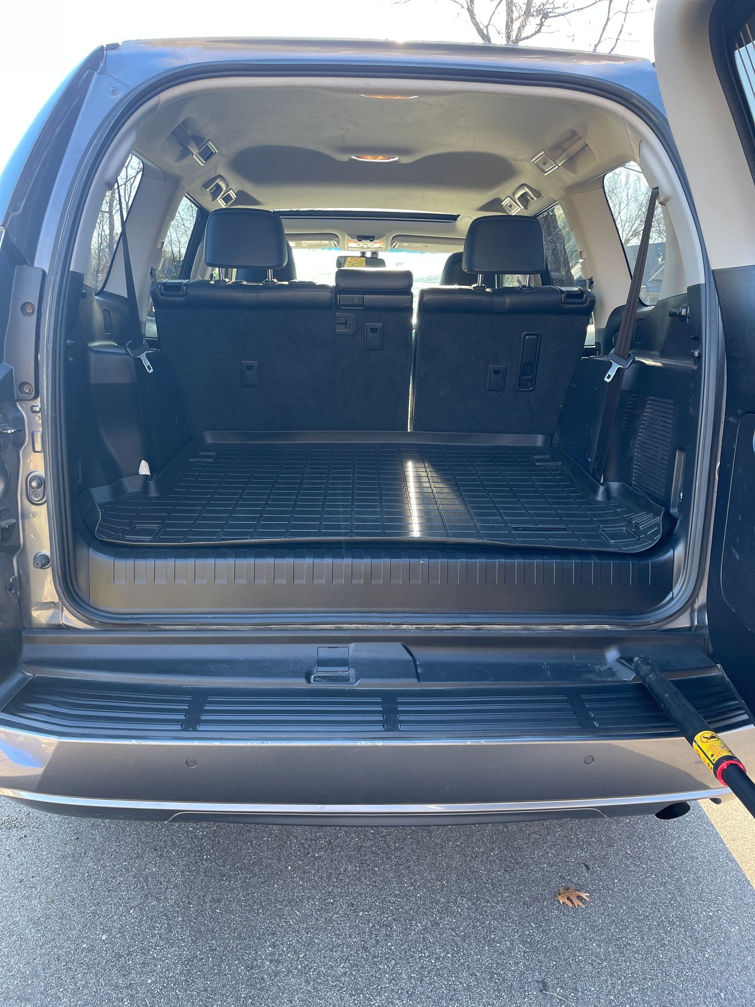 2015 Lexus GX460 - 2015 Lexus GX460 Premium w/ upgrades! - Used - VIN JTJBM7FX5F5511887 - 89,000 Miles - 8 cyl - 4WD - Automatic - SUV - Gray - Commerce Township, MI 48382, United States