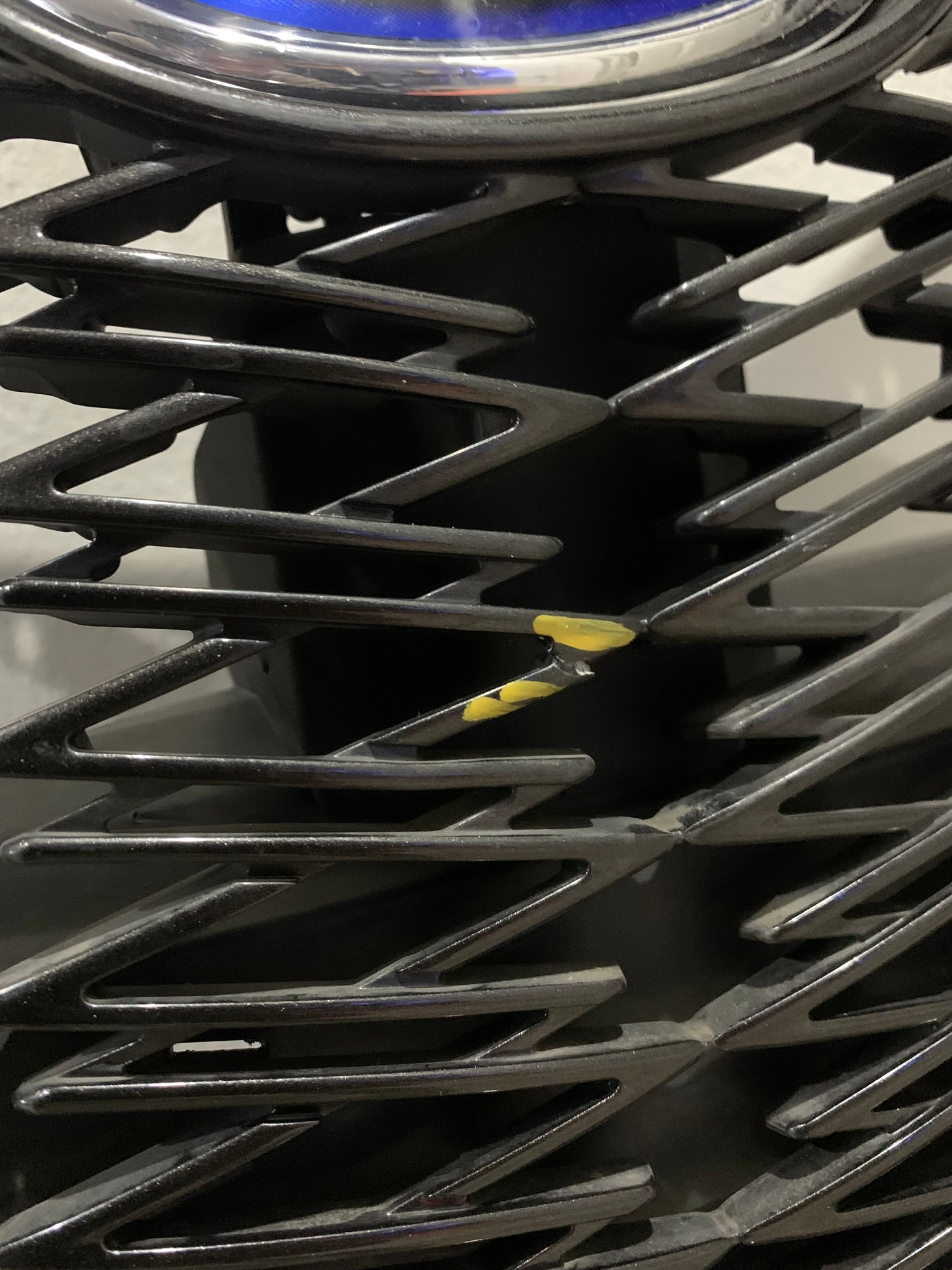 Exterior Body Parts - UX200 UX250h F-Sport Grille + Black Chrome moulding - Used - 2019 to 2021 Lexus UX250h - Moreno Valley, CA 92555, United States