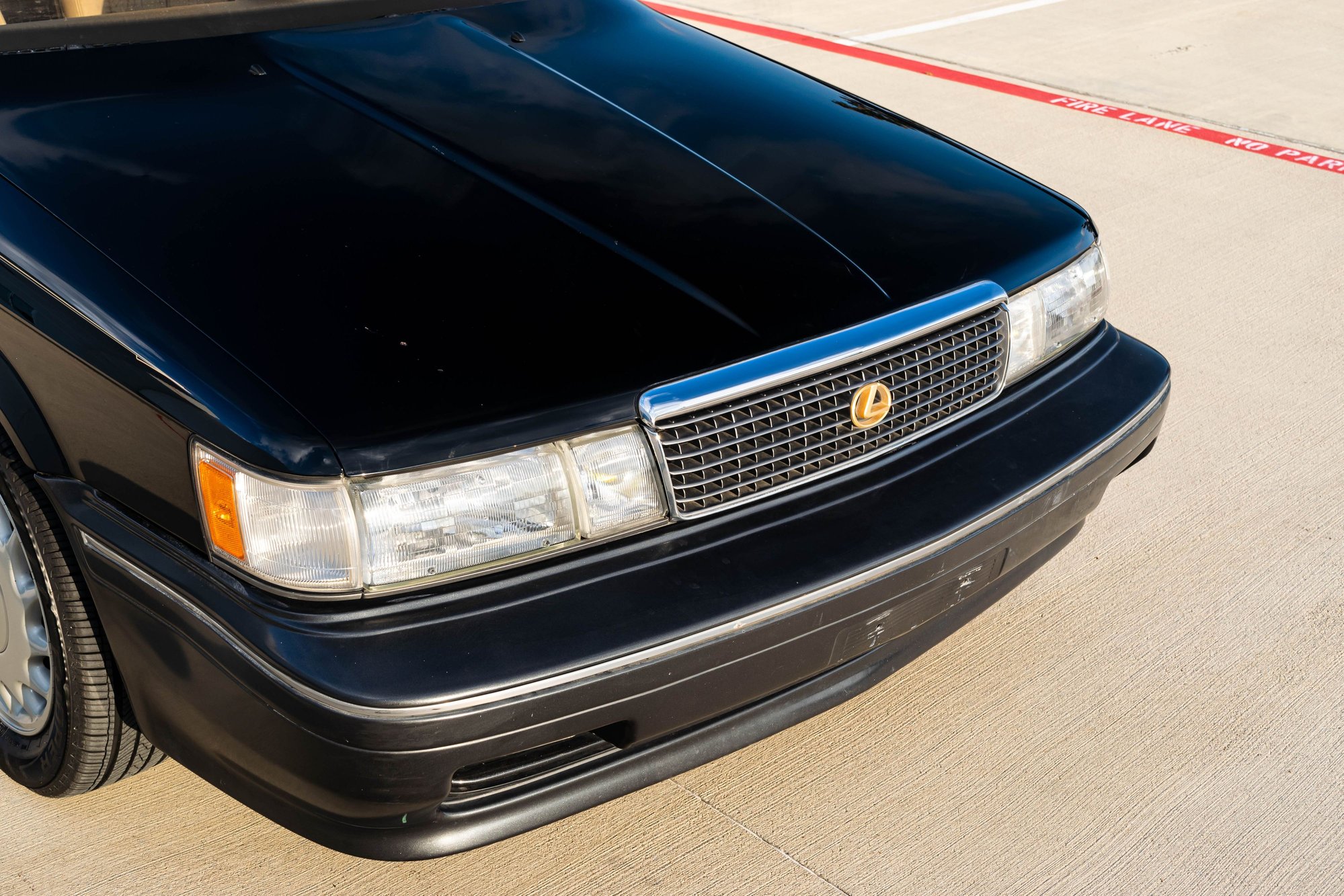1991 Lexus ES250 - 1991 Lexus ES250 - 33k Miles - One Owner - Used - VIN JT8VV22T2M0148603 - 6 cyl - 2WD - Automatic - Sedan - Black - Houston, TX 77489, United States