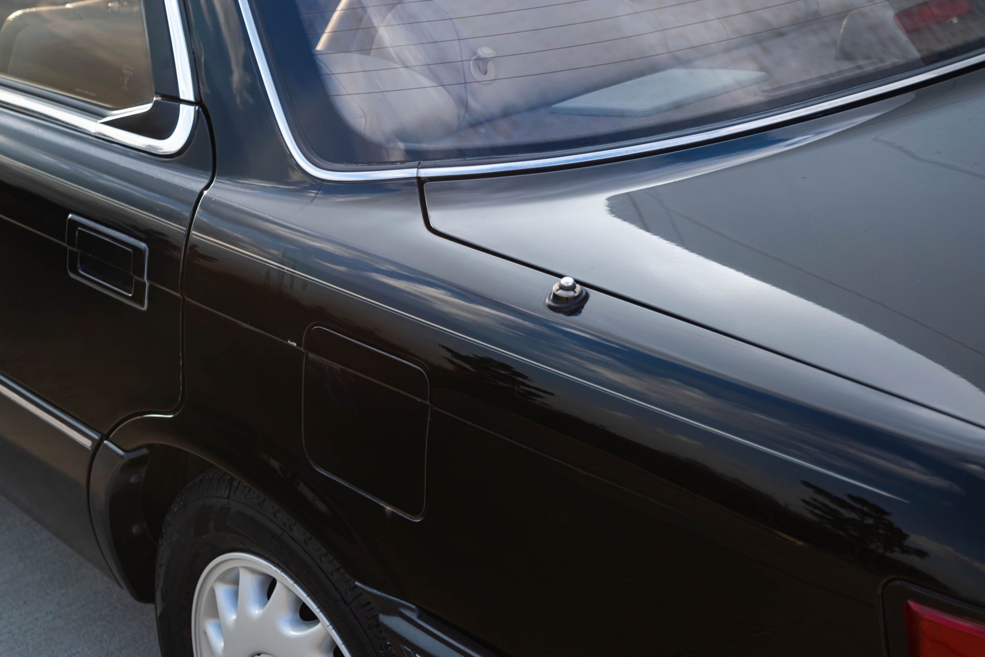 1991 Lexus ES250 - 1991 Lexus ES250 - 33k Miles - One Owner - Used - VIN JT8VV22T2M0148603 - 6 cyl - 2WD - Automatic - Sedan - Black - Houston, TX 77489, United States