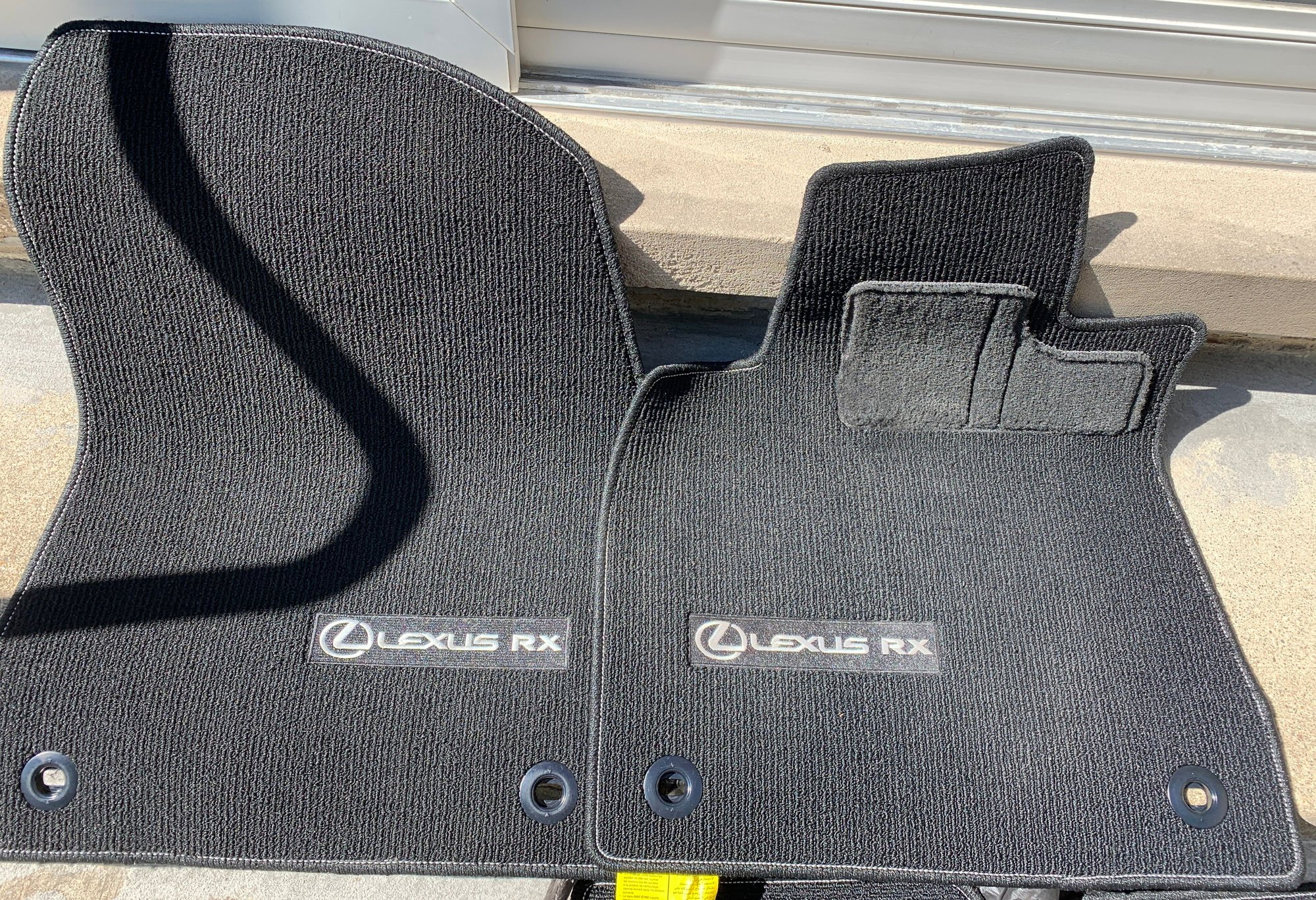 Accessories - RX350 RX450h OEM Floor Mats - Used - 2016 to 2021 Lexus RX350 - 2016 to 2021 Lexus RX450h - Chicago, IL 60601, United States