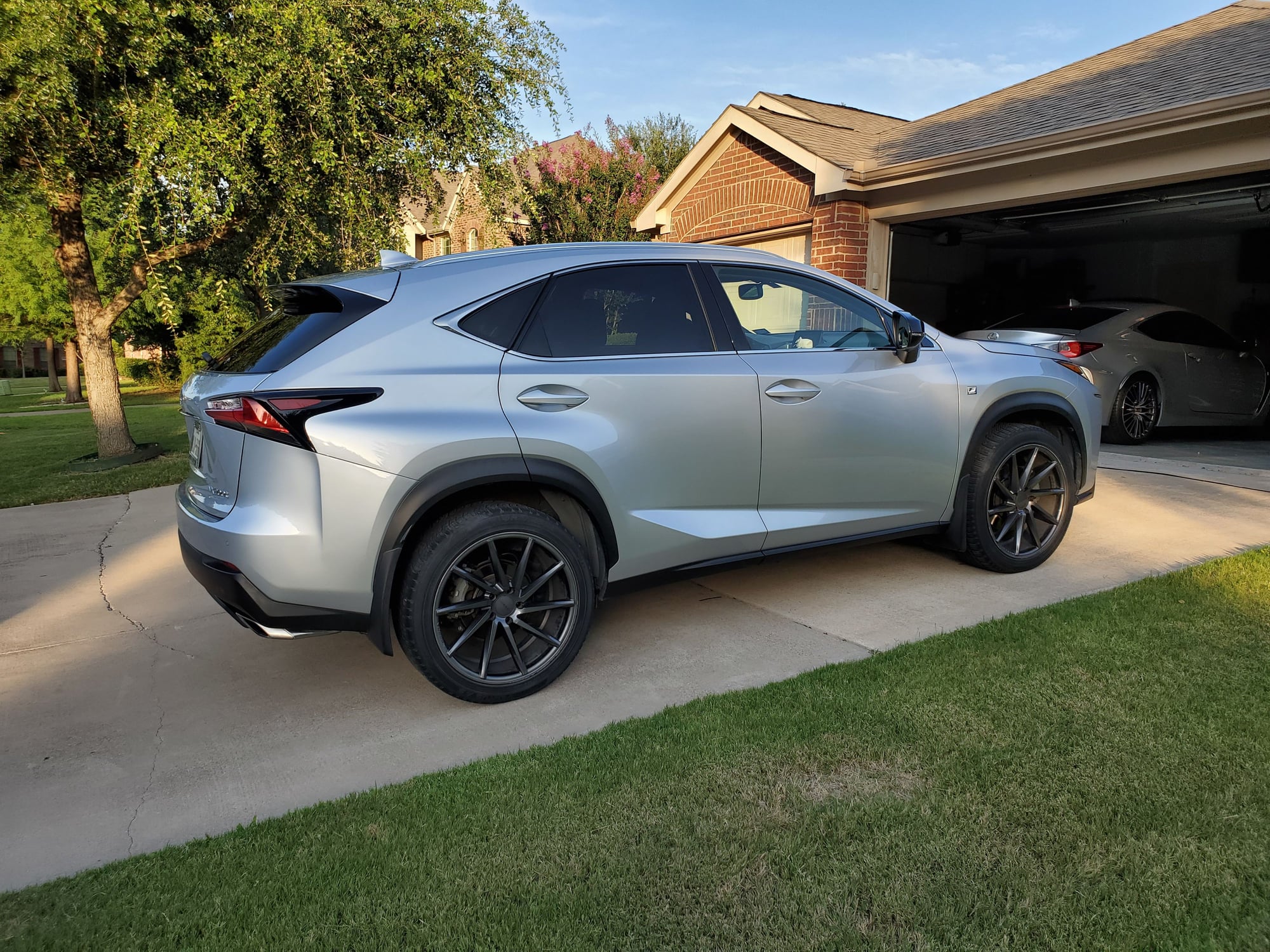 2015 Lexus NX200t - 2015 Lexus NX200t F-Sport, Silver, Excellent Condition, 42k miles - Used - VIN JTYARBZ6F2007027 - 42,500 Miles - 4 cyl - 2WD - Automatic - SUV - Silver - Grand Prairie, TX 75052, United States
