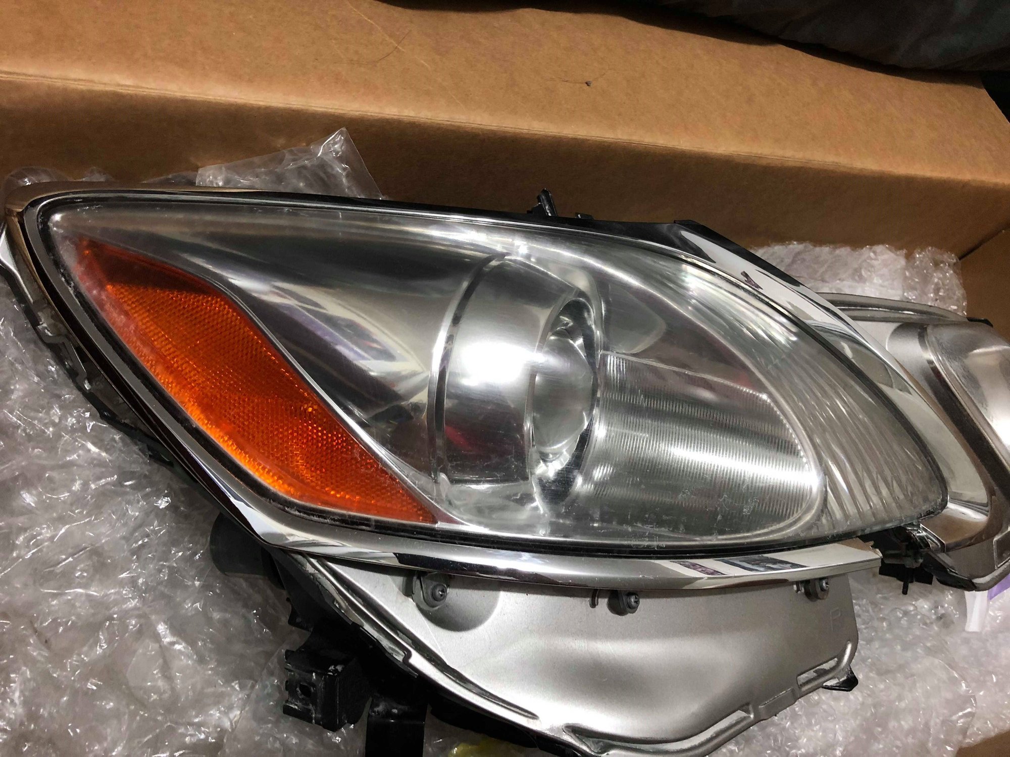 3GS OEM RH Headlight Assembly w/ AFS w/ Headlamp Washer ClubLexus