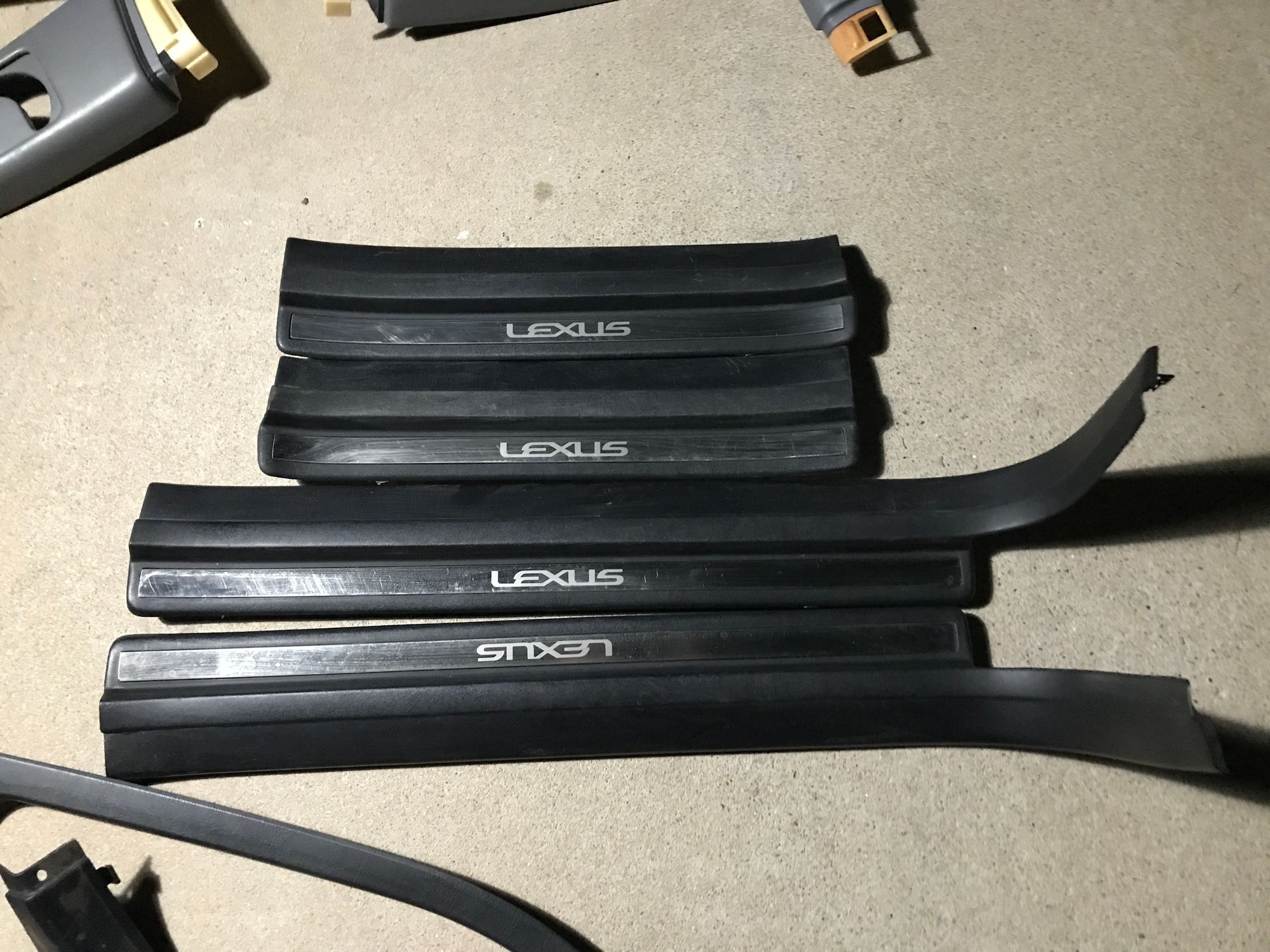Interior/Upholstery - 95-00 LS400 Black Leather Interior Complete - Used - 1995 to 2000 Lexus LS400 - Chandler, AZ 85224, United States