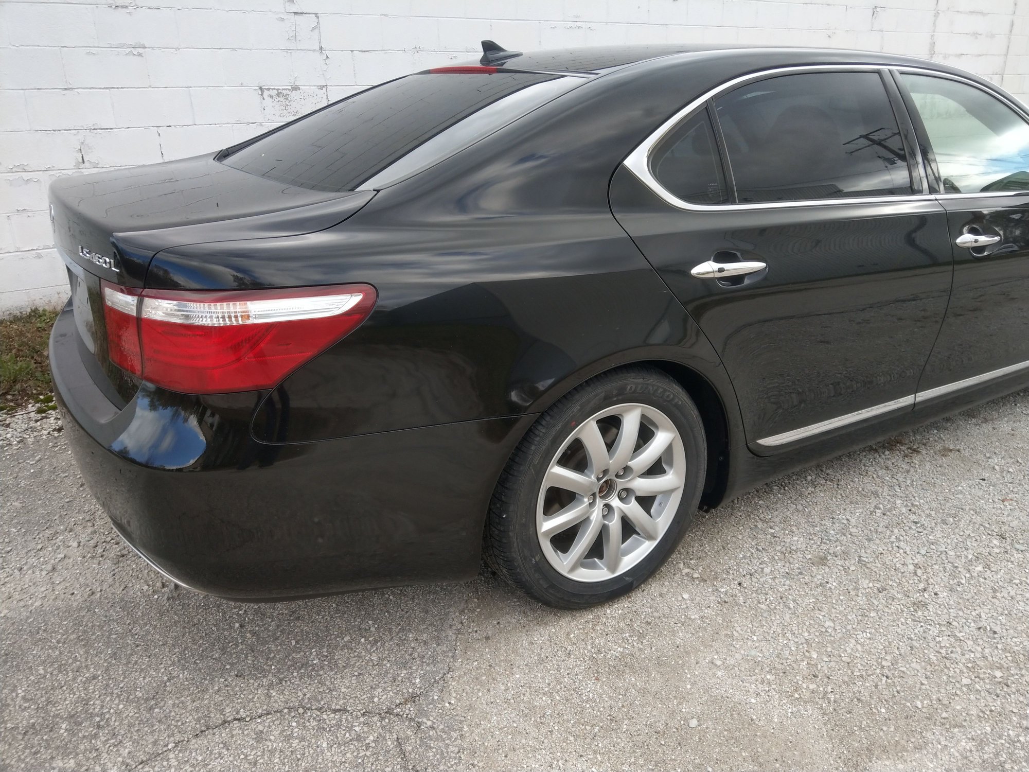 2007 Lexus LS460 - 2007 Lexus LS460L EXECUTIVE package, black on black - Used - VIN JTHGL46FX75007610 - 116,300 Miles - 8 cyl - 2WD - Automatic - Sedan - Black - Racine, WI 53402, United States