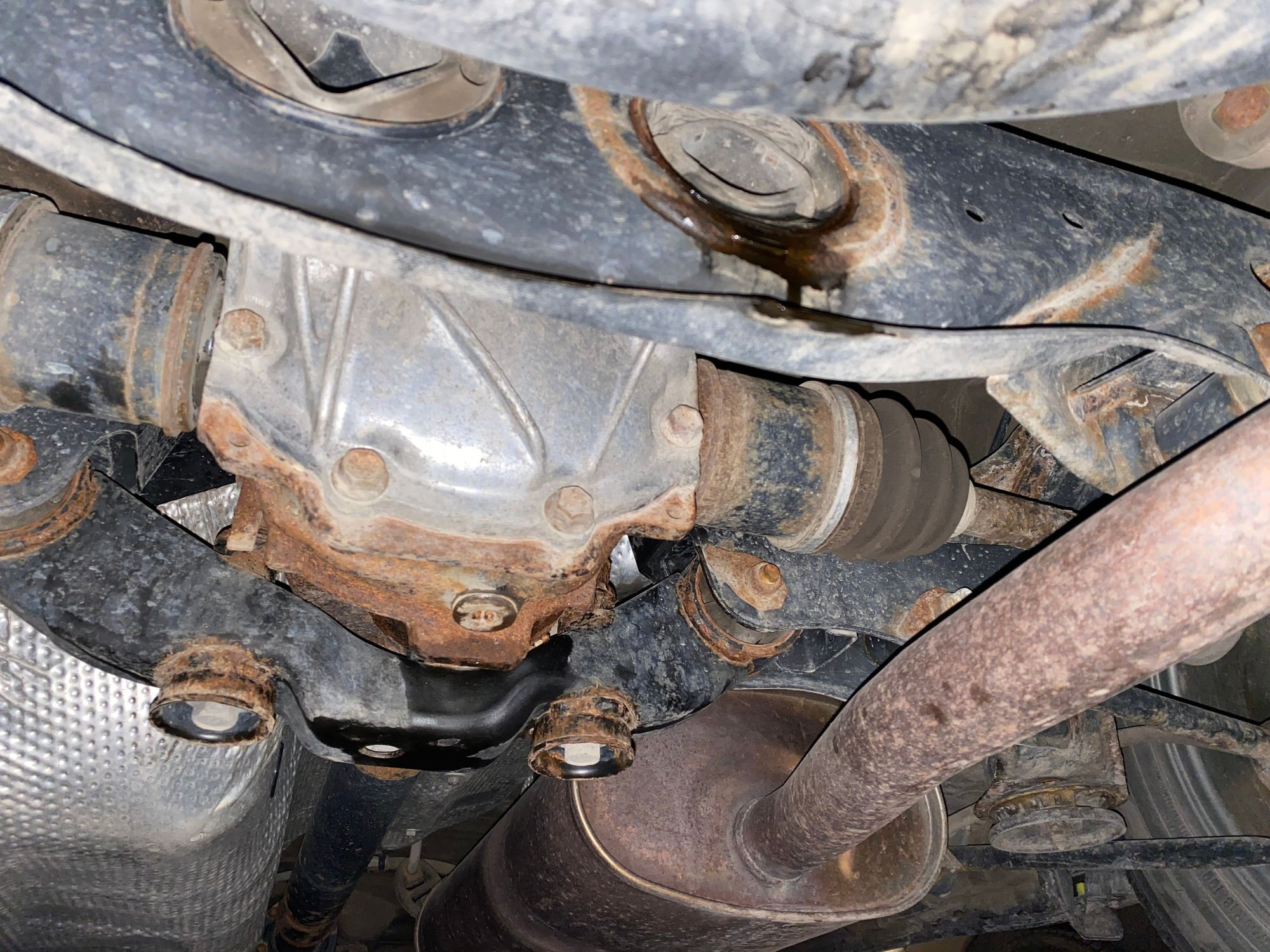 RX330 Rear Leak (differential?) ClubLexus Lexus Forum Discussion