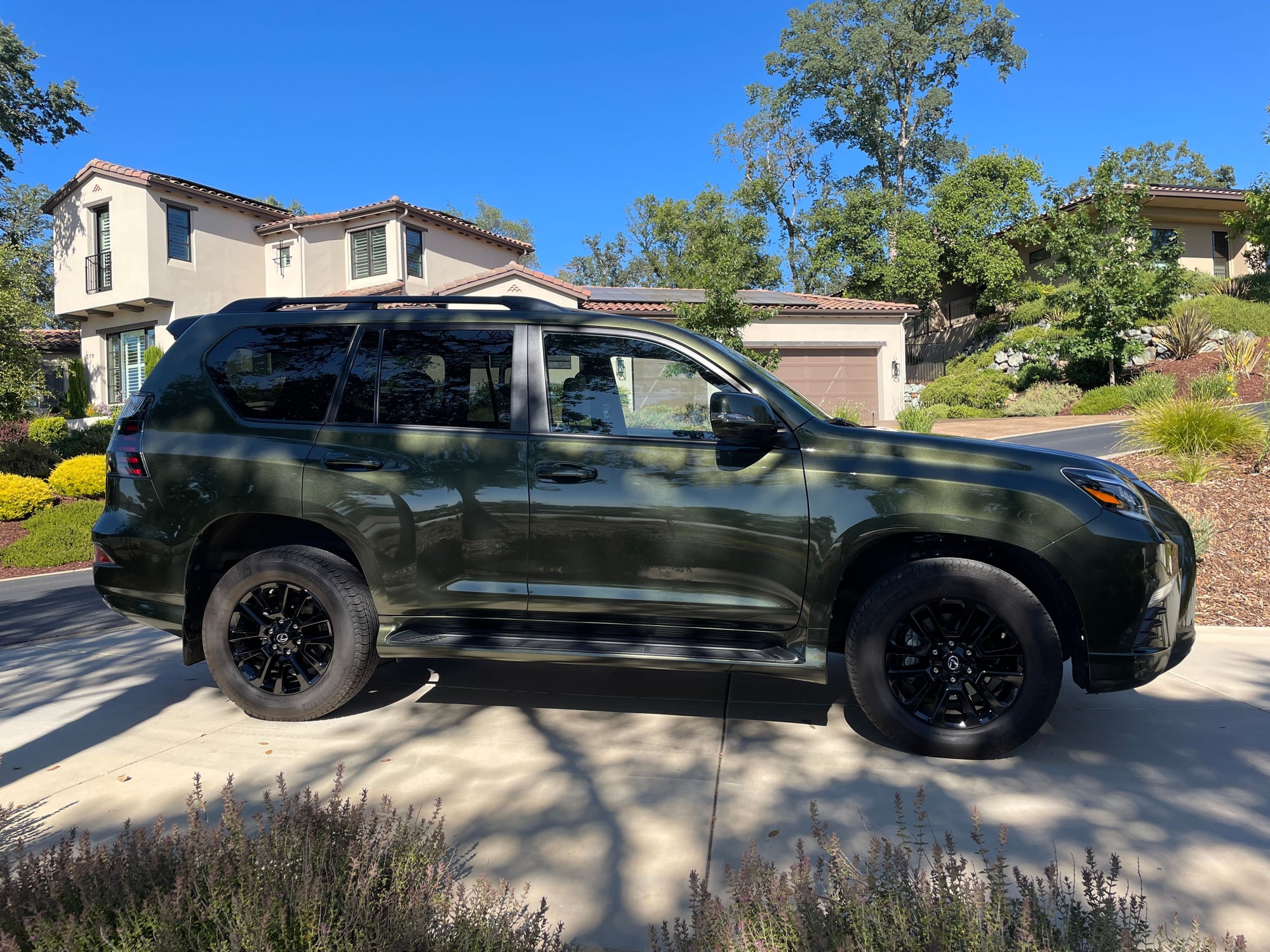 2023 Lexus GX - 2023 Nori Green Pearl Blackline Edition Lexus GX460 - Used - VIN JTJSM7BX4P5343209 - 7,328 Miles - 8 cyl - AWD - Automatic - SUV - Other - El Dorado Hills, CA 95762, United States