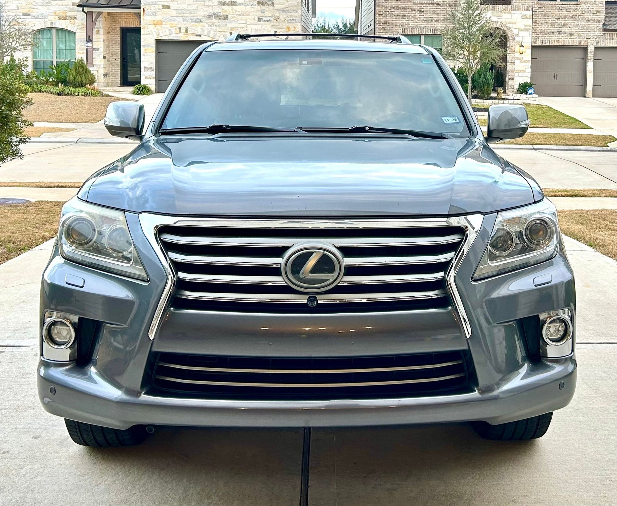 2015 Lexus LX570 - 2015 Lexus LX570 Nebula Grey Pearl - Used - VIN JTJHY7AX6F4172354 - 224,000 Miles - 8 cyl - 4WD - Automatic - SUV - Gray - Katy, TX 77494, United States