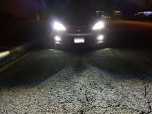 Morimoto fogs are slight whiter than OE HID. Can't really tell in this picture.