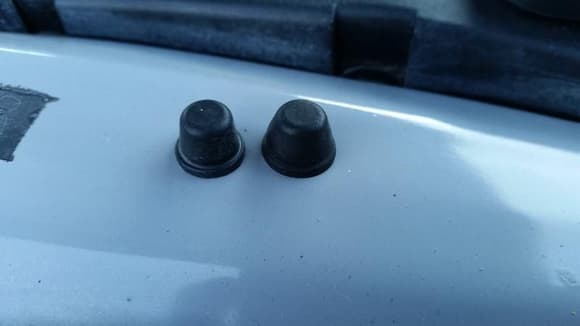 New rubber caps for the ABS unit bleeder ports (new vs old).