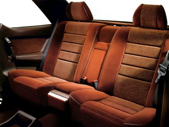 1982MY Mercedes-Benz 500 SEC V8 Coupe Velour Rear Seats,