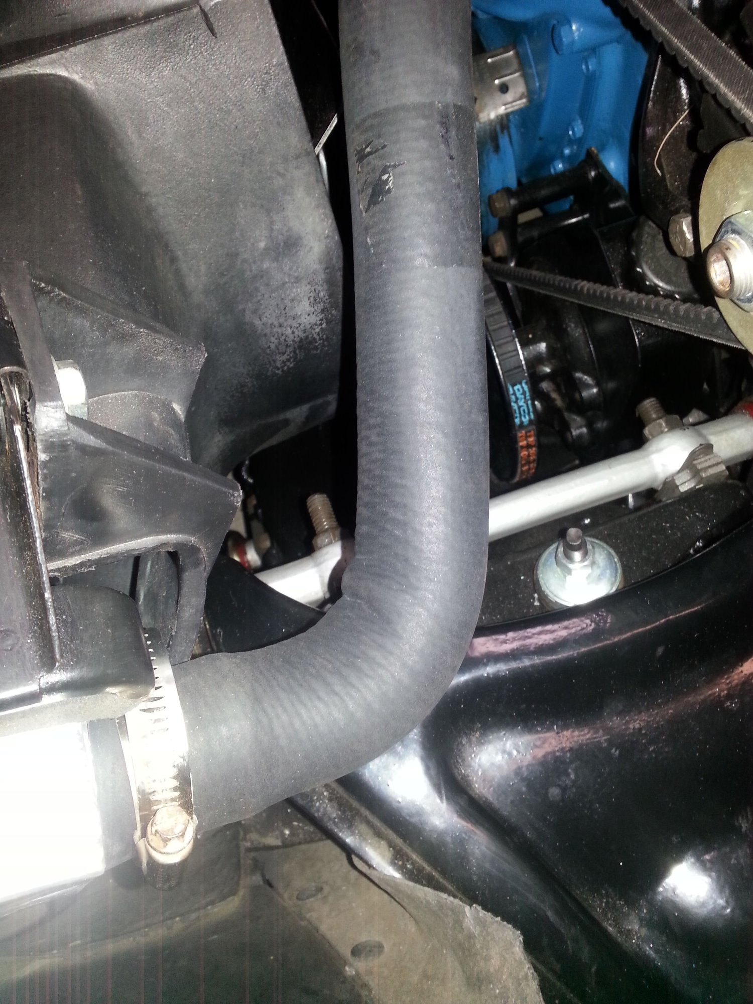 Upper Radiator Hose?? CorvetteForum Chevrolet Corvette Forum Discussion
