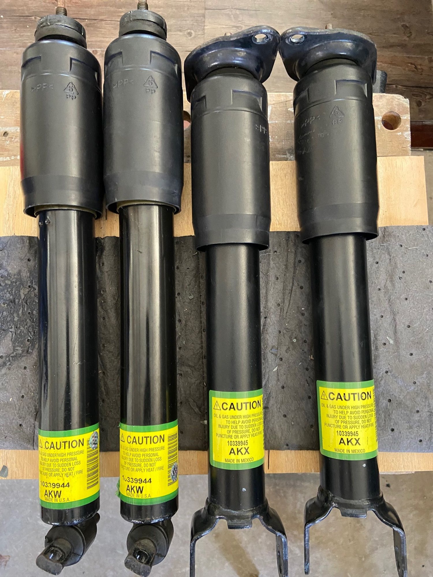 FS (For Sale) C5 Z06 Front Spring, Sway Bars, Shocks CorvetteForum