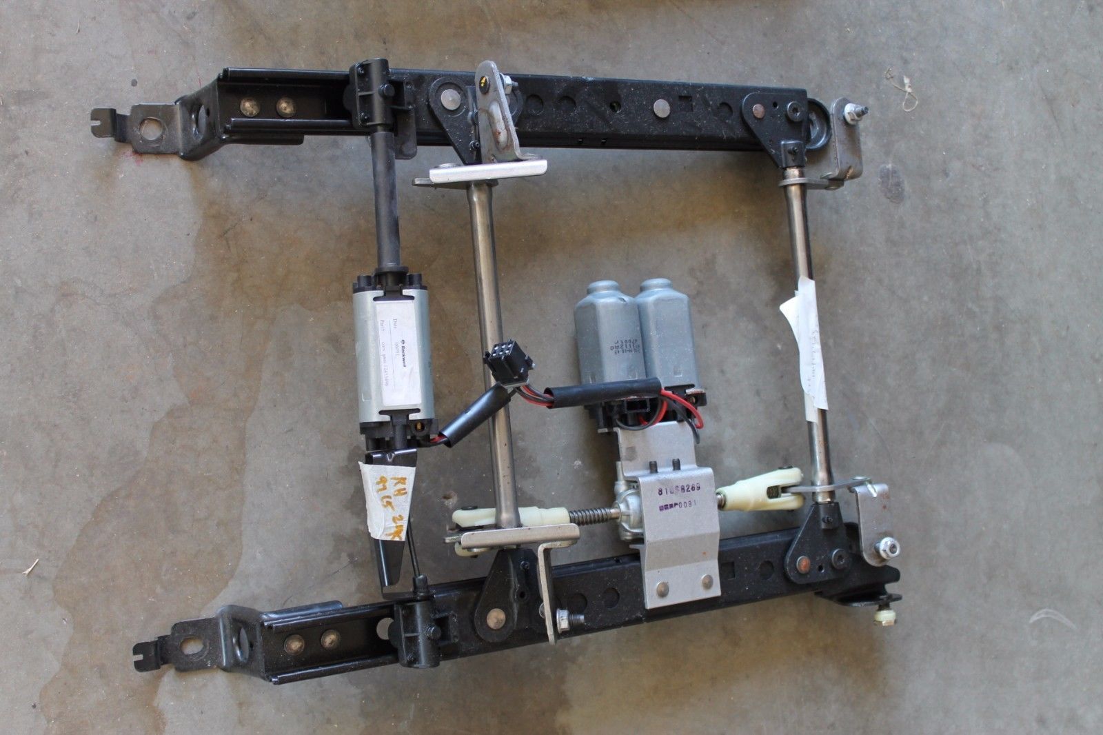 FS (For Sale) C5 passenger side power seat track CorvetteForum