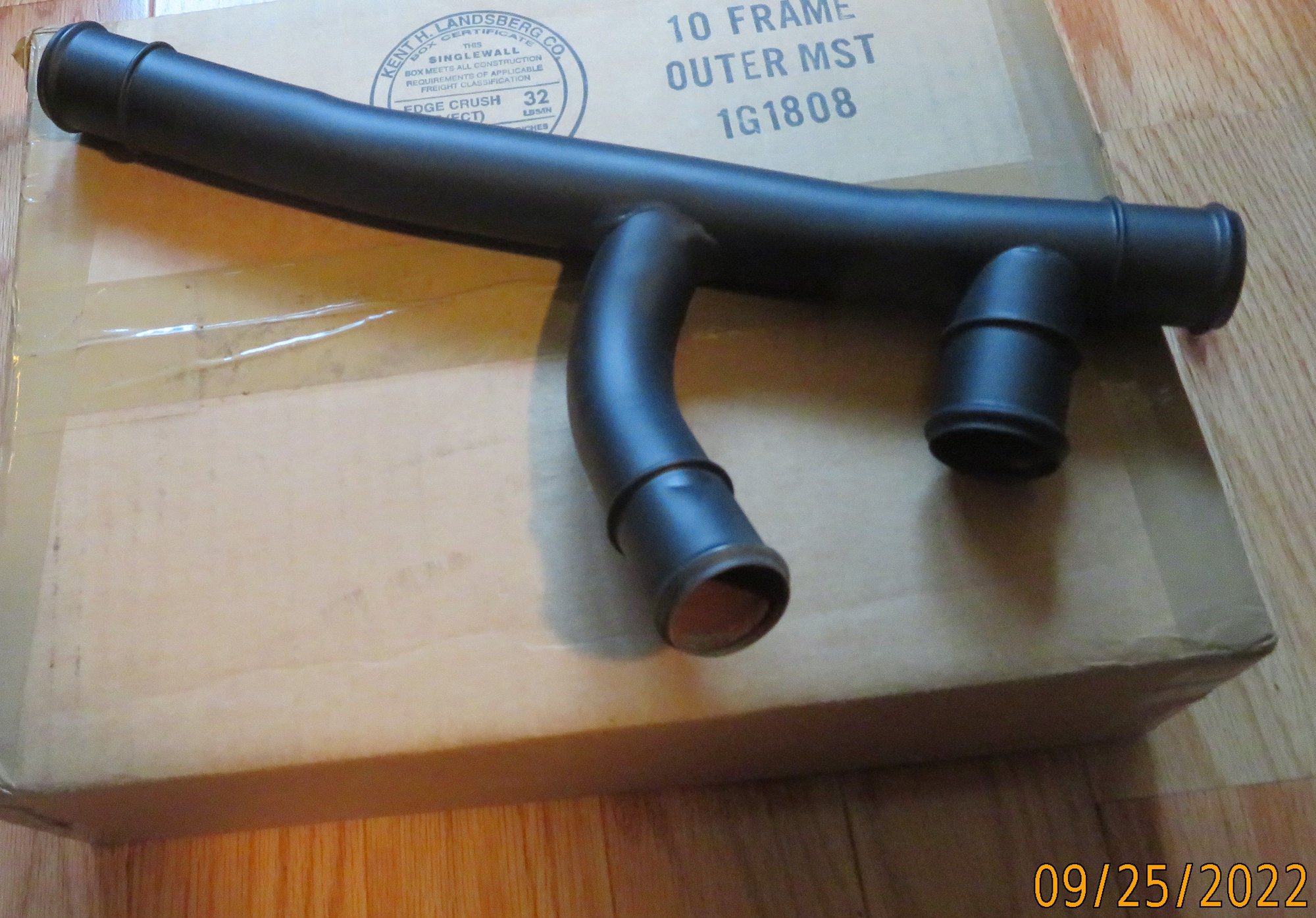 FS (For Sale) ZR1 Coolant crossover pipe CorvetteForum Chevrolet