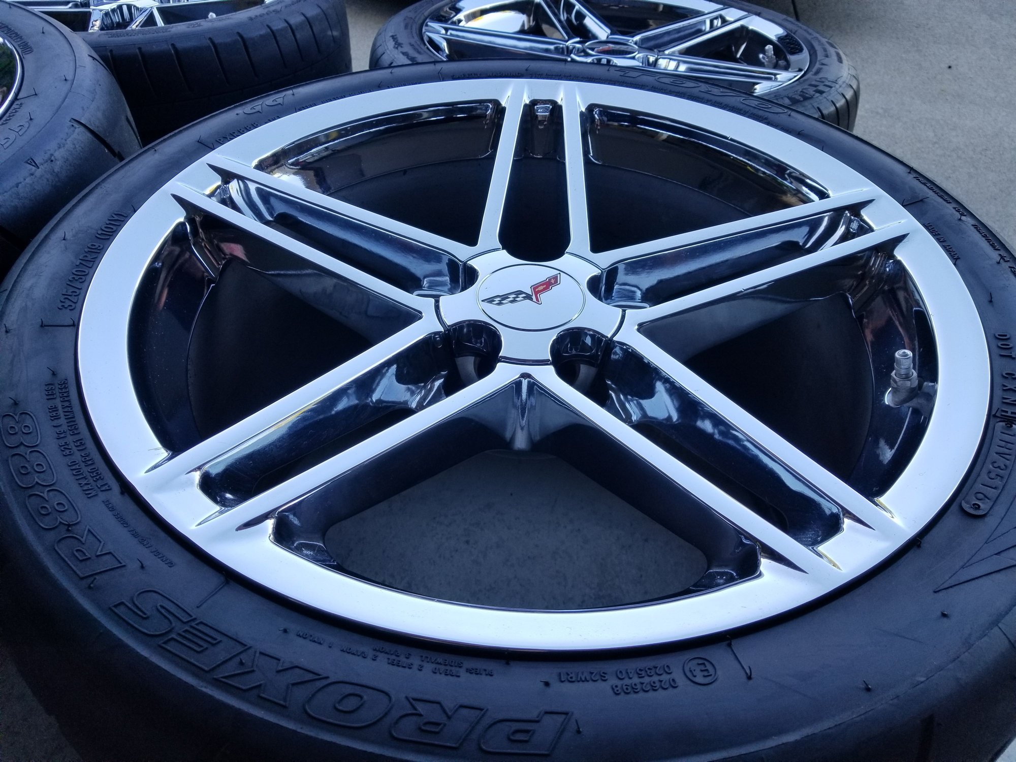FS (For Sale) Stock Chrome Z06 Wheels w Tires CorvetteForum