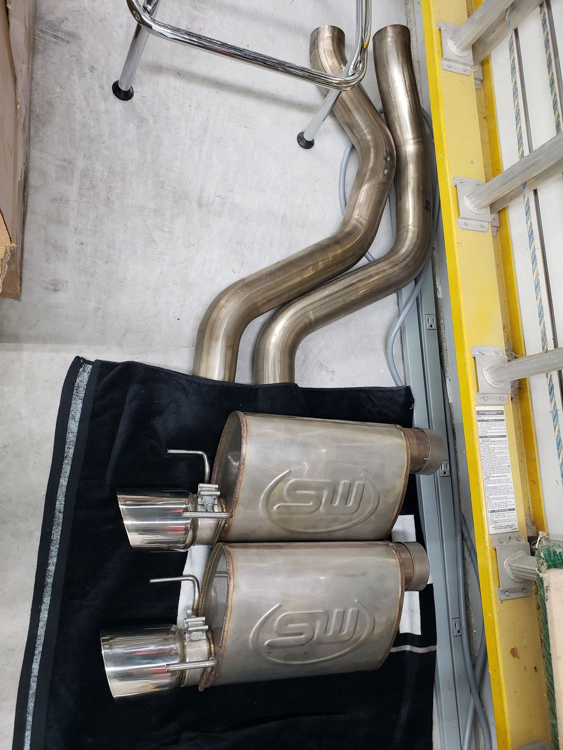 FS (For Sale) Z06/ZR1 Stainless works mufflers CorvetteForum