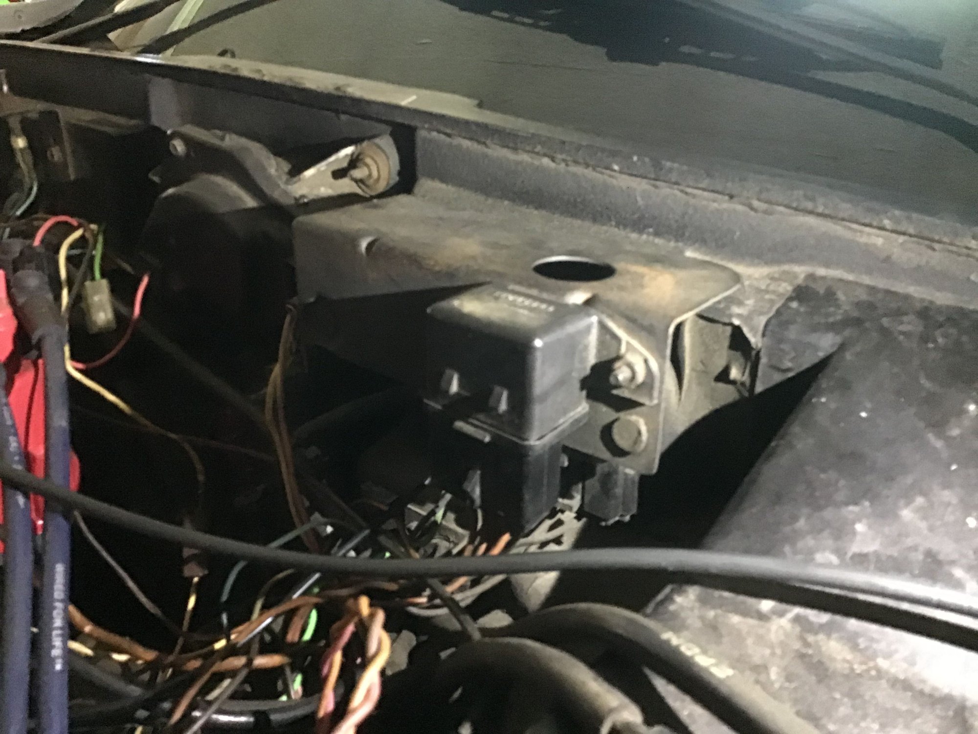 What�s this for,this is on drivers side.