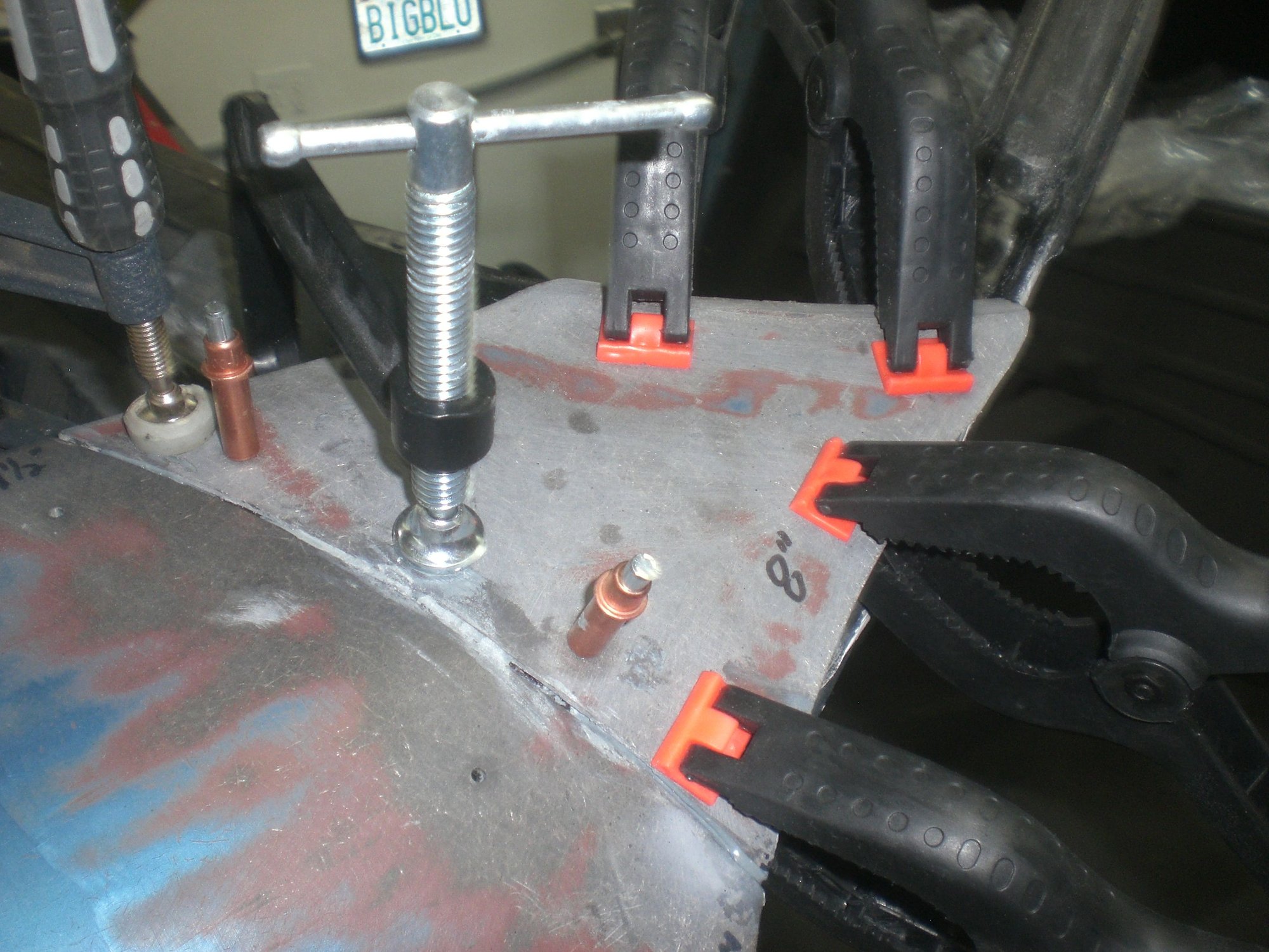 Tip bonded back to fender