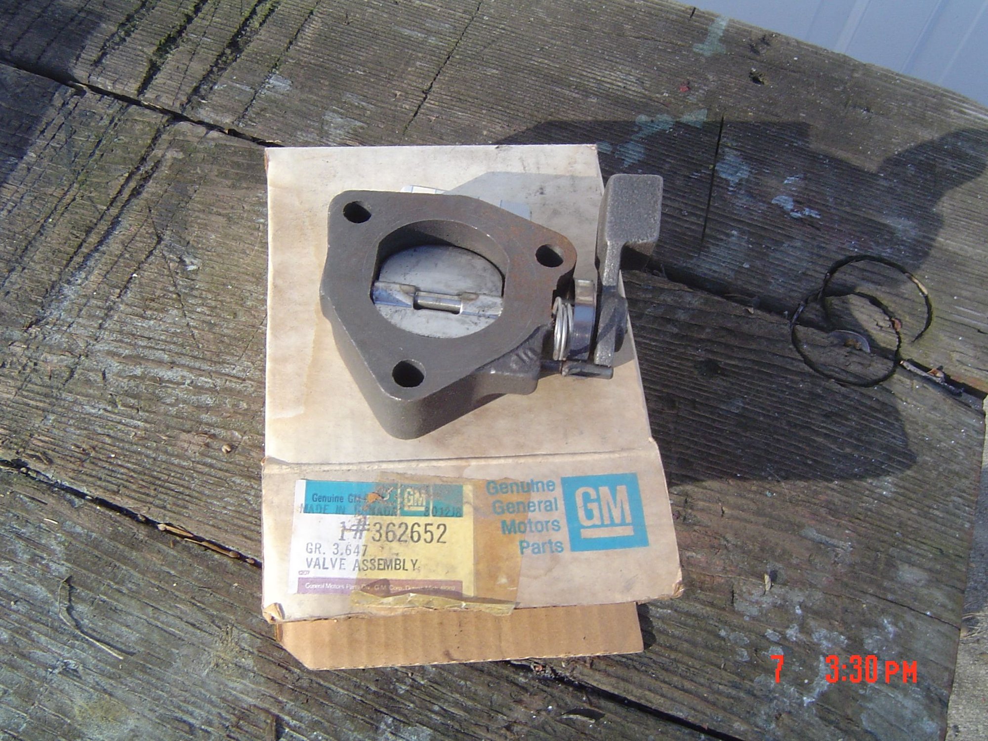 FS (For Sale) NOS valve assy. heat riser valve 362652 CorvetteForum