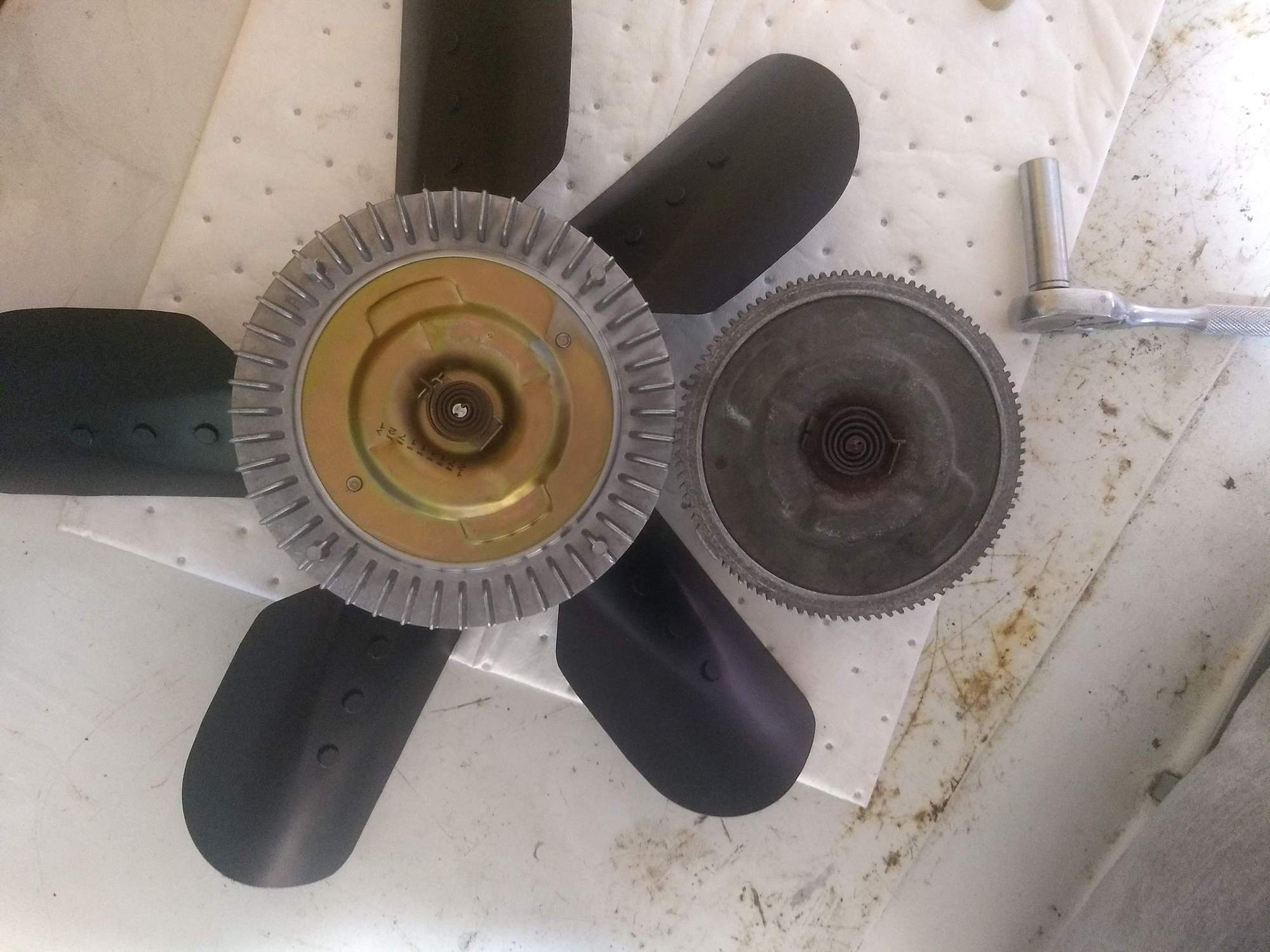 67 BBC fan clutch problem? CorvetteForum Chevrolet Corvette Forum