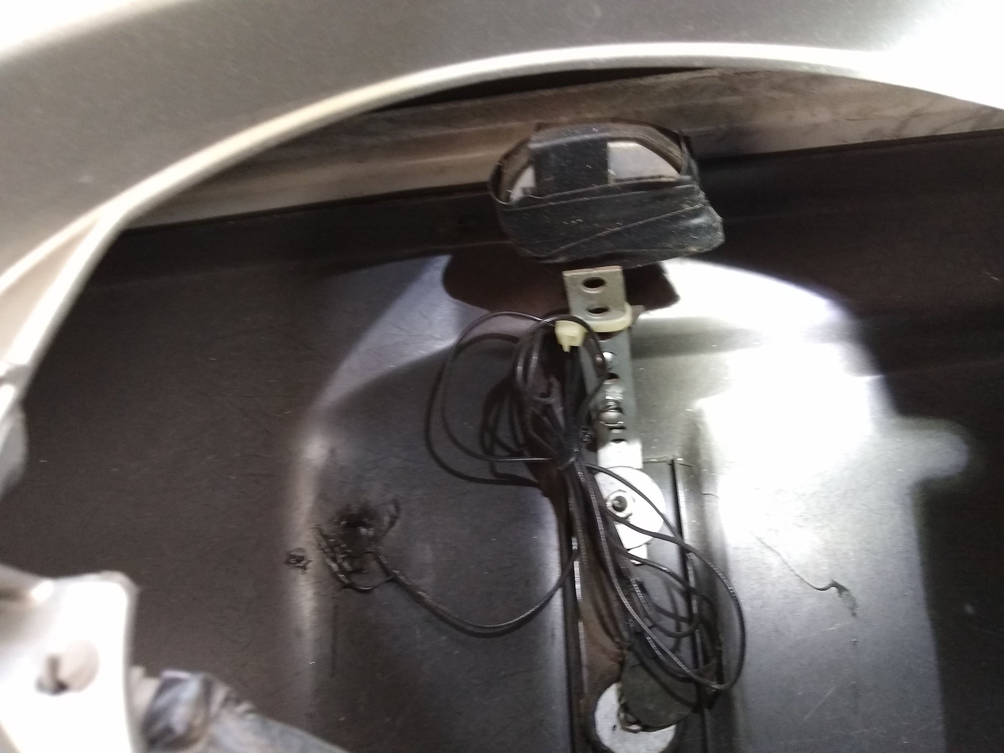Location of Sirius/XM antenna? CorvetteForum Chevrolet Corvette