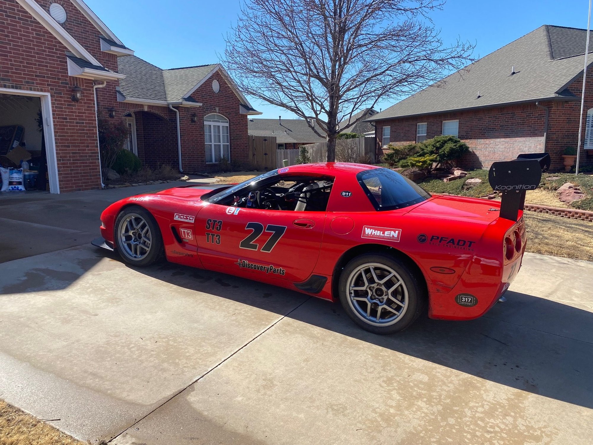 My SFI 45.1 roll bar padding install - CorvetteForum - Chevrolet Corvette  Forum Discussion