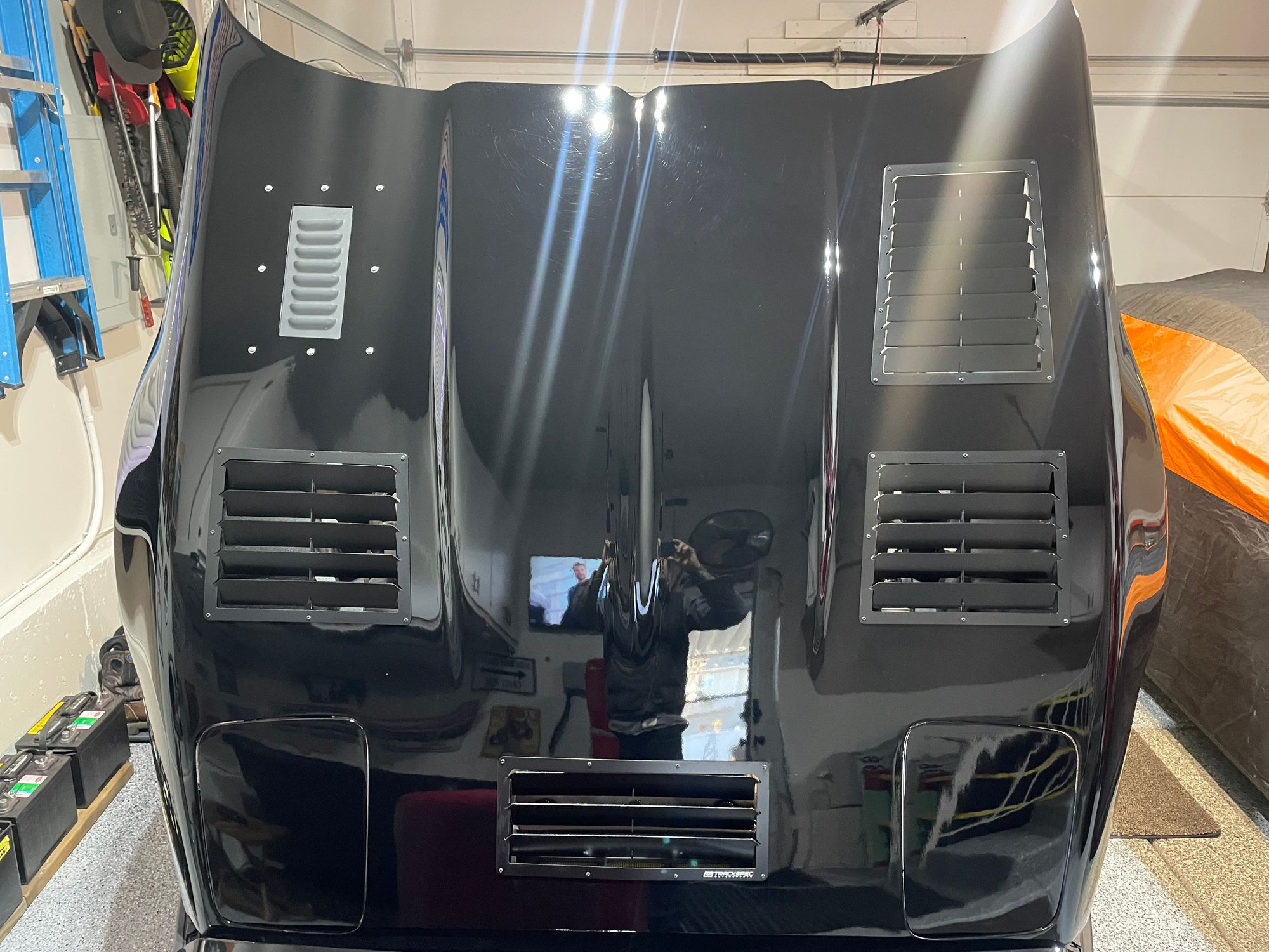 New hood vents looks good I think 👍
