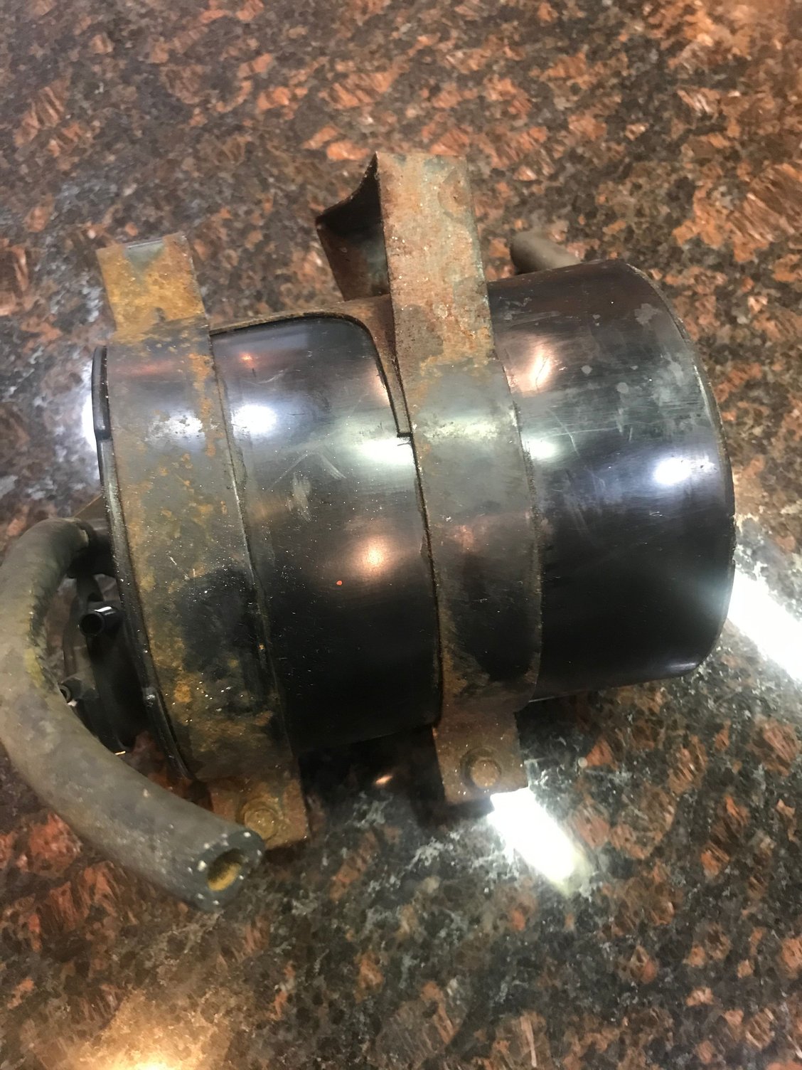 FS (For Sale) 1971 Fuel Vapor Canister Original CorvetteForum