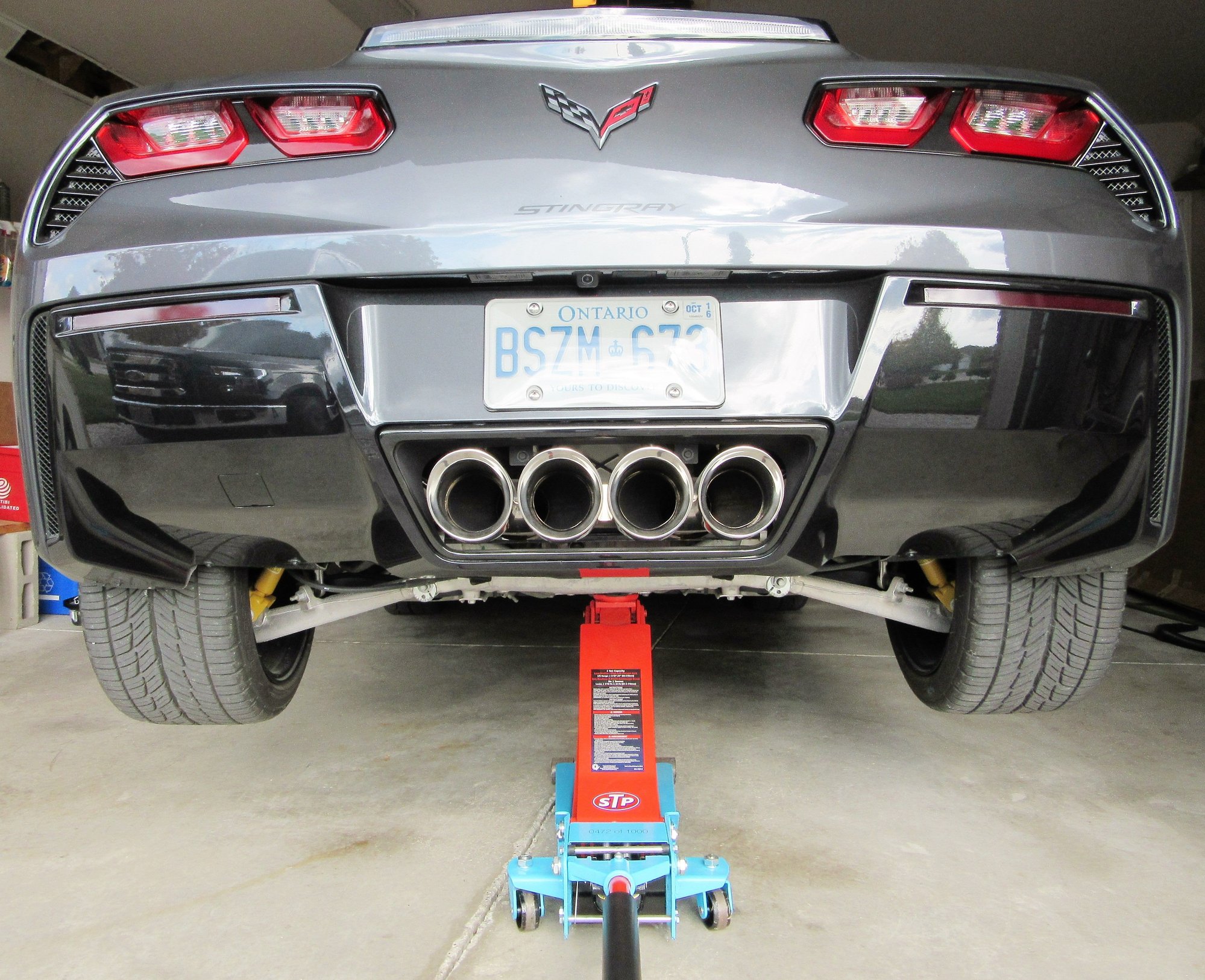 Lifting from the rear...pics CorvetteForum Chevrolet Corvette Forum