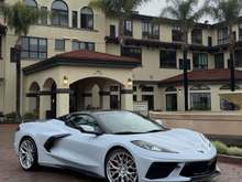 White Corvette C8 Stingray on AL13 FR80 Diamond Silver Wheels