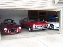 Old pic about 2005 the Cobra has a 10 cylinder Viper engine in it still have the 455 GTO