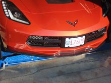 Z06 Stage I splitter painted in Carbon Flash Metallic
