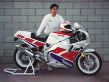 89 Yamaha FZR-1000