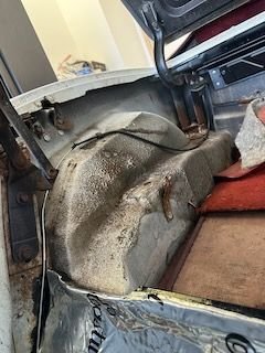 End of the hard line on top of the passenger rear wheel well. Inserts into a flex line that leads to the vacuum actuator. 