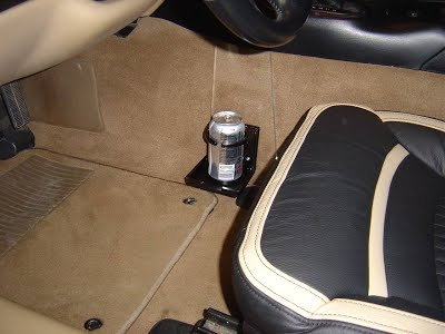 Have drinking problem when driving my C5--best cup holder? 