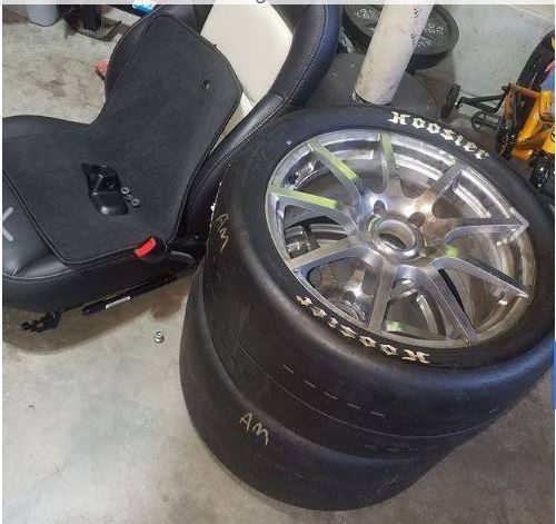 hoosier 315 30r18