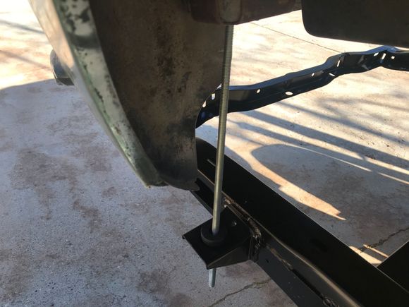 Threaded rod sure helps and yes I turned this bushing over too.