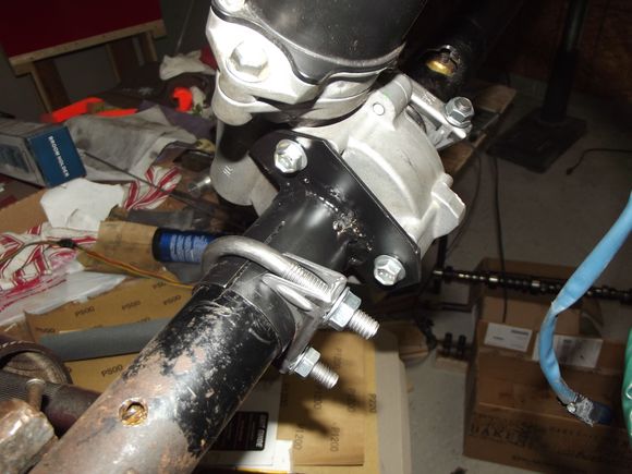 Lower column adapter