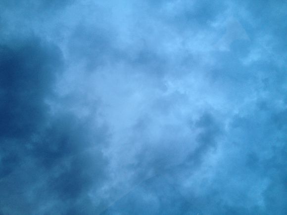 Blue tint