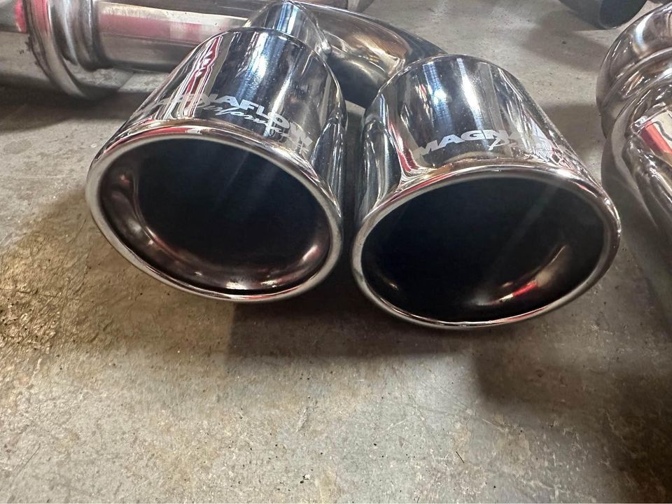 FS (For Sale) MagnaFlow Street Series AxleBack Performance Exhaust