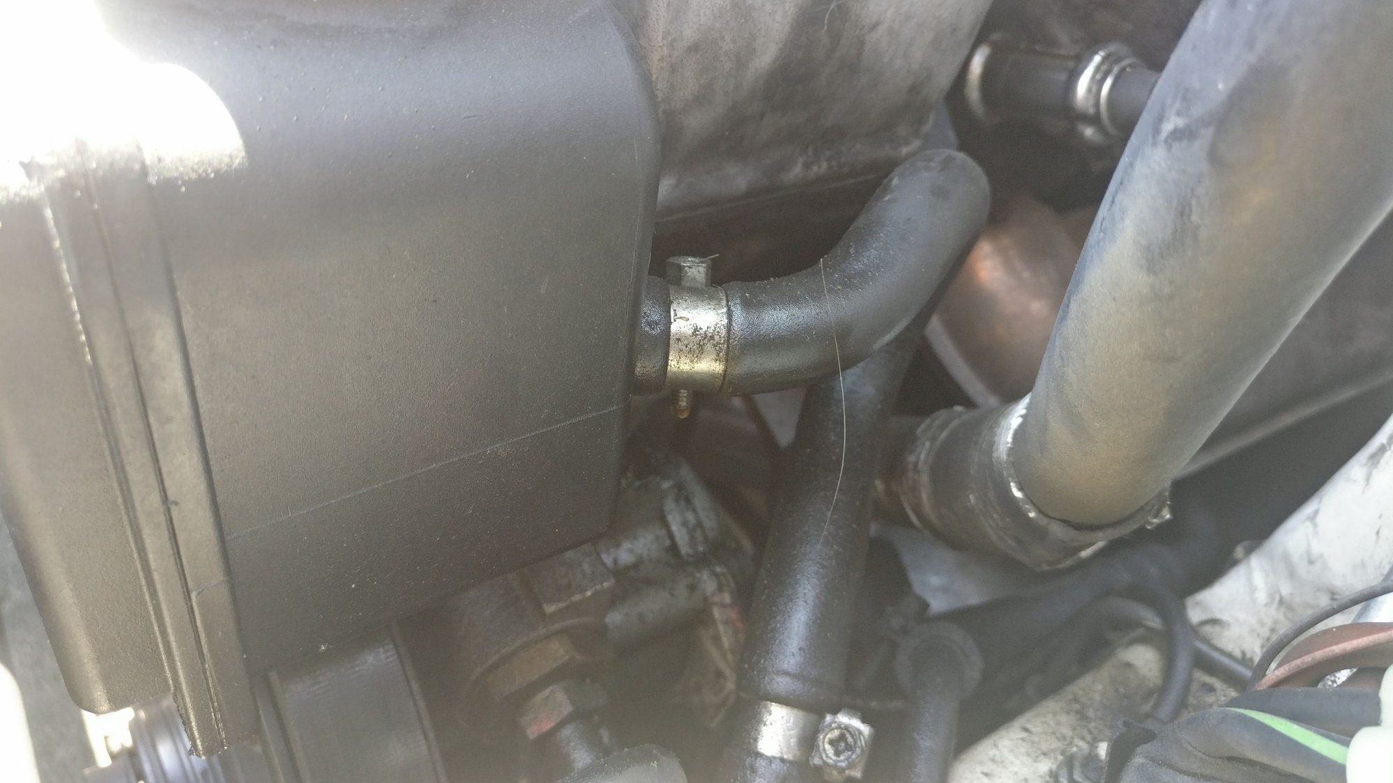 Help with leaking Power Steering fluid CrossfireForum The Chrysler