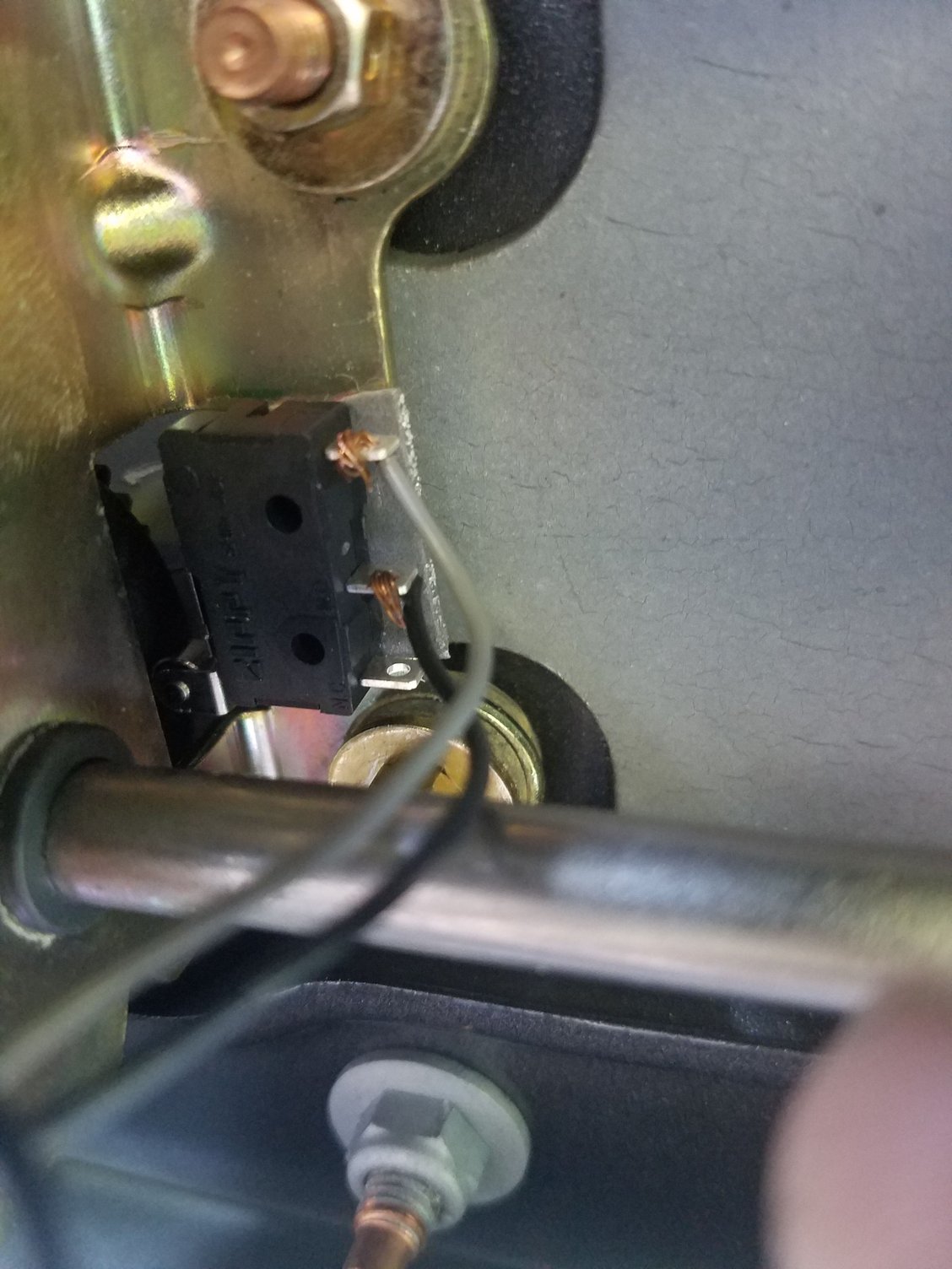Spoiler limit switch replacement CrossfireForum The Chrysler