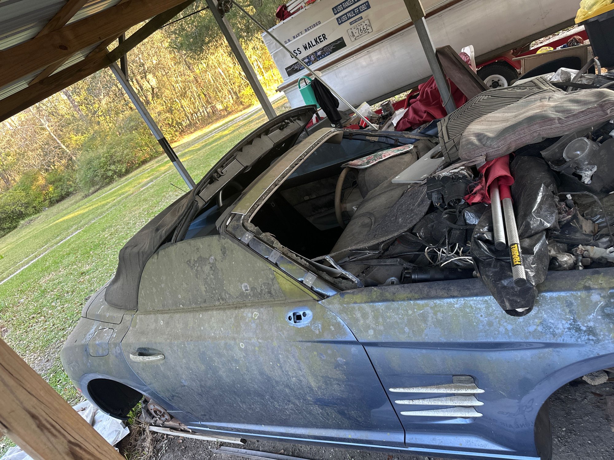 Another pic of donor car.